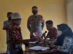 Polsek Kuripan Lakukan Pengamanan Pendistribusian BLT DD