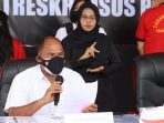 Ditreskrimsus Polda Kalteng Tangkap Terduga Pelaku Investasi Bodong Ditreskrimsus Polda Kalteng Tangkap Terduga Pelaku Investasi Bodong