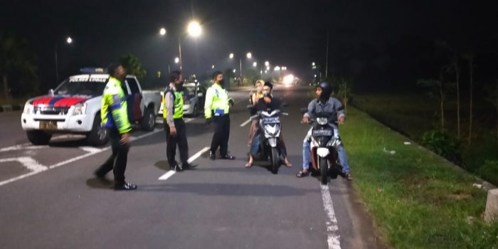 Patroli Satlantas Polres Lobar di Bil II 2 Patroli Satlantas Polres Lobar di Bil II 2
