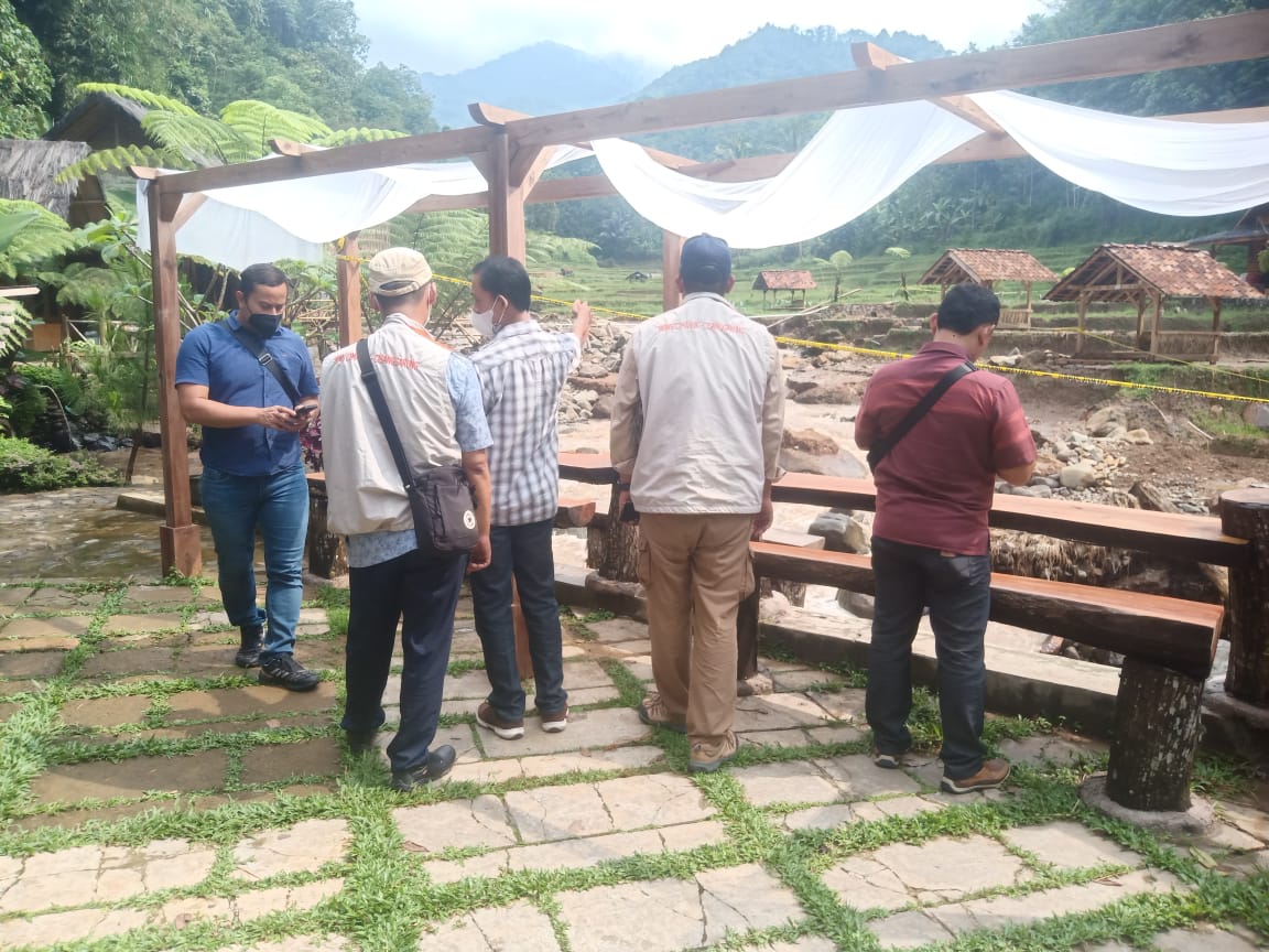 Polres Sumedang Lanjutkan Penyelidikan Terkait Banjir Bandang di Kawasan Wisata Citengah