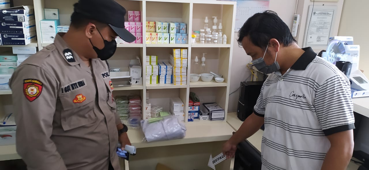 Central Alat Kesehatan di Jalan Catur Warga
