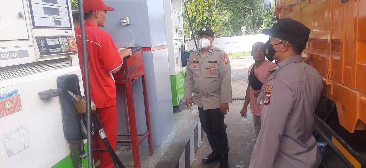 Patroli Siang Polsek Labuapi, Pantau SPBU bengkel dan Jalan By Pass BIL II