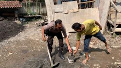 Sambut Hari Bhayangkara ke-76, Polsek Kediri Bakti Sosial di Tempat Ibadah
