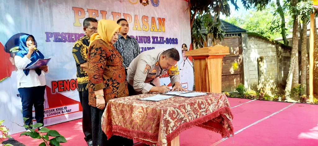 Wakil Bupati Lobar Dikukuhkan Menjadi Ibu Asuh Latsitardanus XLII 2022 Satlat 4 Kijang