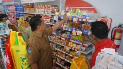 Kadikes Lobar Sidak Apotek, Toko Retail dan Penjual Obat