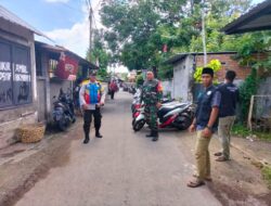 Babinsa dan Bhabinkamtibmas Pagutan Timur Bersama Aparat Kewilayahan Kompak Laksanakan Pengamanan Tradisi Maulid Nabi Muhammad SAW
