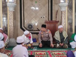 Program Jumat Besemeton melalui Safari Kamseltibcar Lantas, Sat Lantas Polres Lombok Barat Sambangi Tempat Ibadah