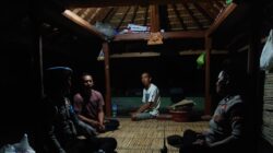 Polsek Lembar Monitoring Situasi Kamtibmas, Dengan Melaksanakan Patroli Dialogis