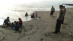 Patroli Rutin Polsek Batulayar, Sasar Obyek Wisata Pantai Duduk dan Perumahan