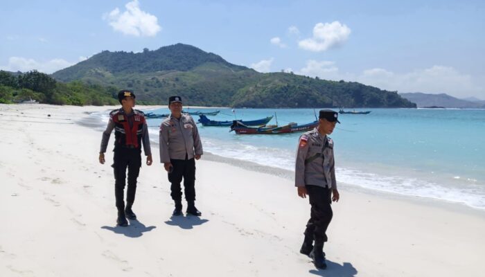 Sinergi Polsek Sekotong dan Warga Belongas Jaga Keamanan Pulau Terluar