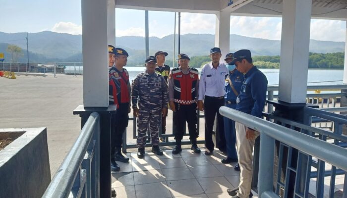 Satgas Preventif Bina Waspada 2025 Jaga Keamanan Pelabuhan ASDP Lembar Lombok Barat
